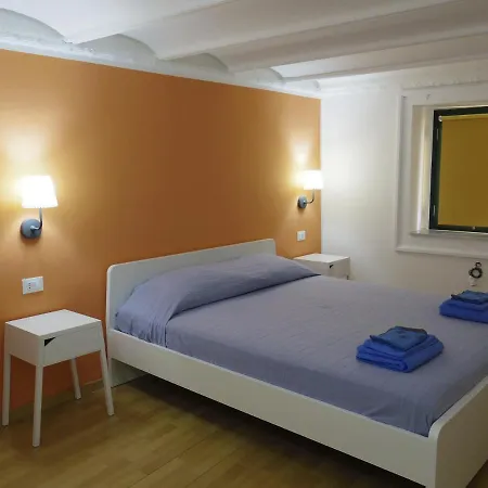 Bed and breakfast Family House - Bb Maletto Palermo